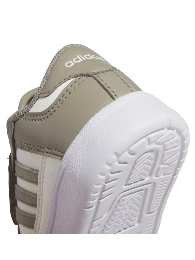 Rapid Court CF I