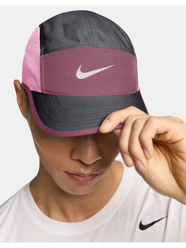Fly Cap