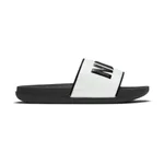 BLACK/BLACK/SUMMIT WHITE