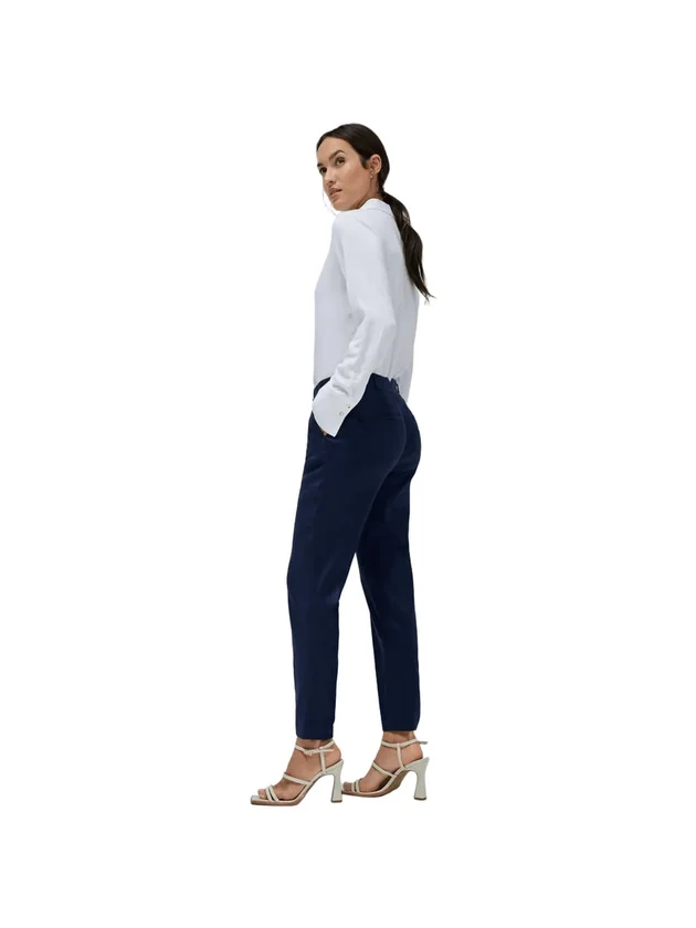 Basic Chino