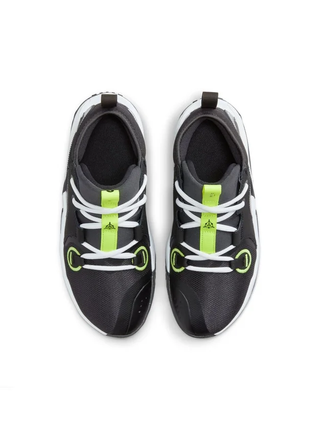 Air Zoom Crossover 2