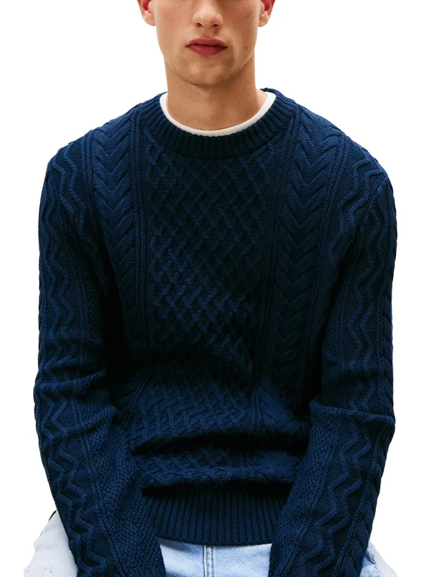 Slm Badge Cable Knit Sweater