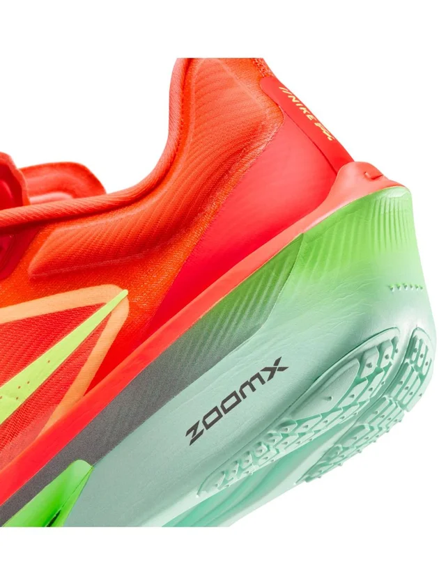 Zoom Fly 6