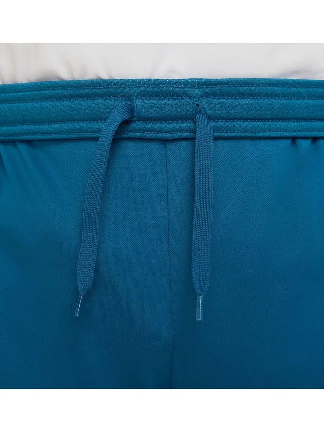 Academy23 Short