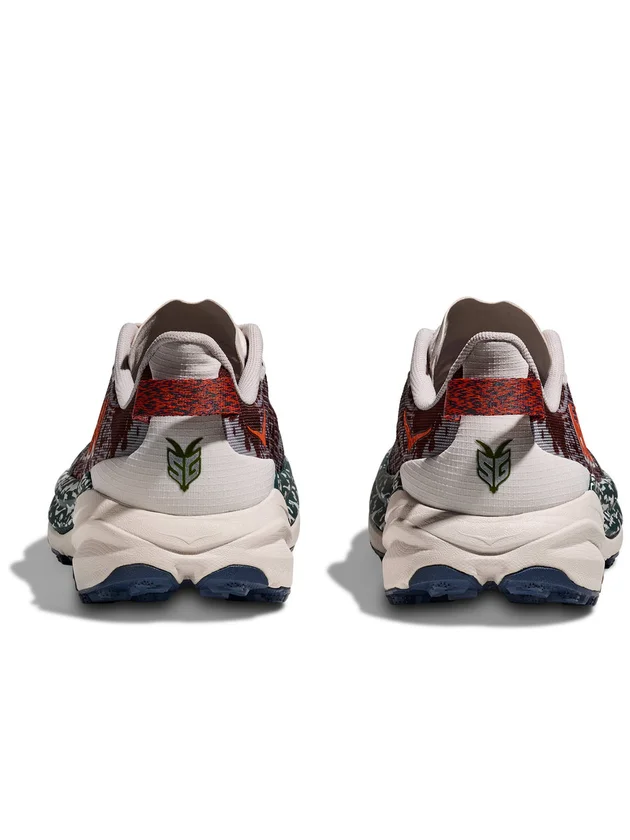 Speedgoat 6