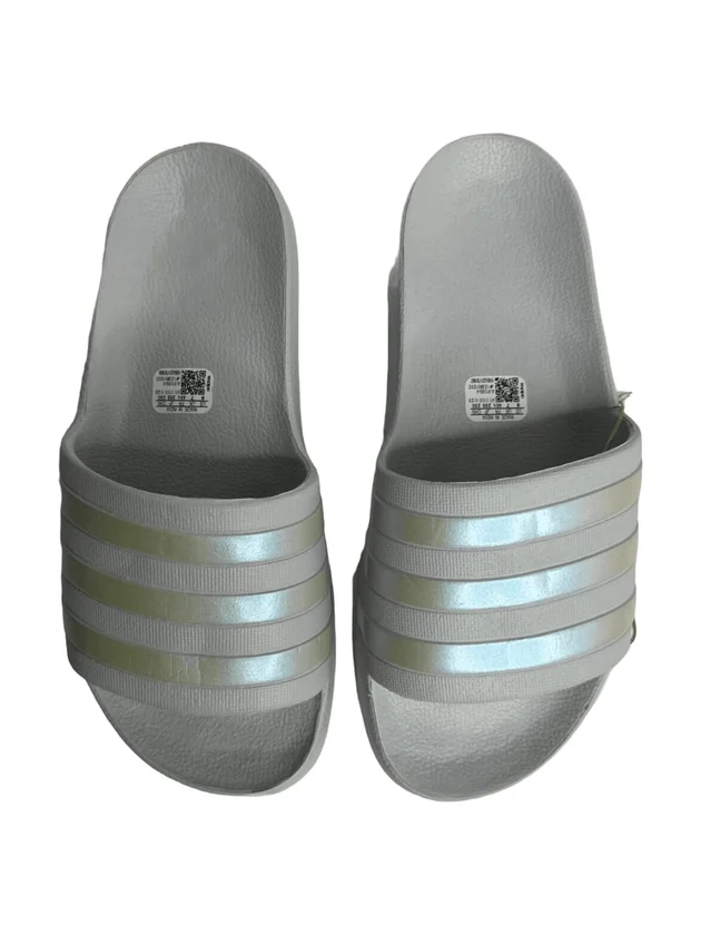 Adilette Aqua