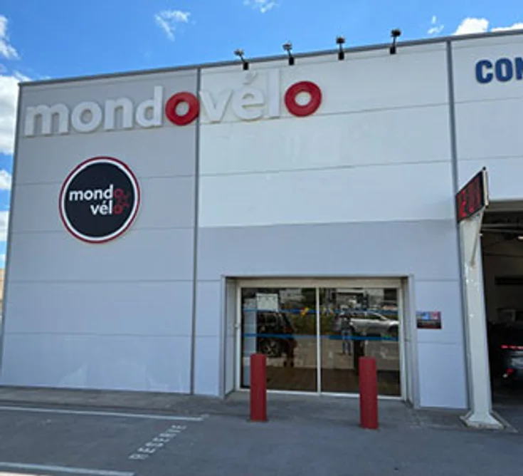 Extérieur du magasin MONDOVELO LEZIGNAN