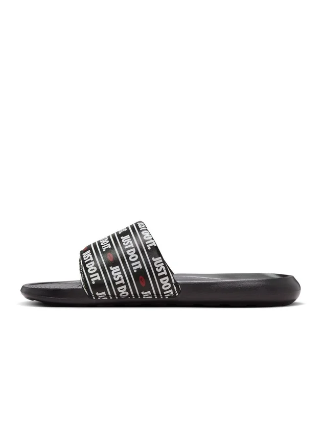 Victori One Slide Print