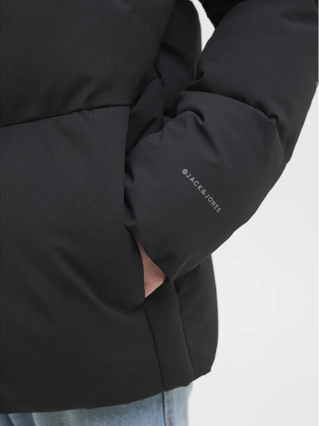 Global Puffer Jacket