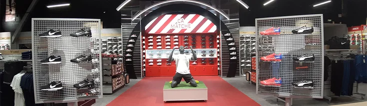 Intérieur du magasin SPORT 2000 ST ALBAN LEYSSE