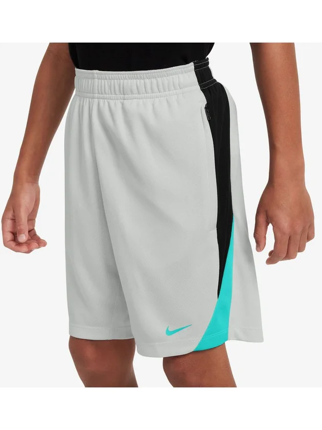 Df Strk24 Short