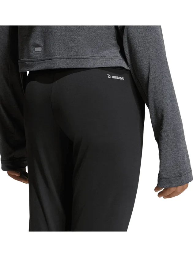 Train Essentials 3 Stripes Leggings