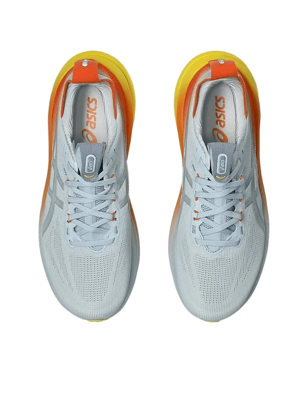 Gel Nimbus 28