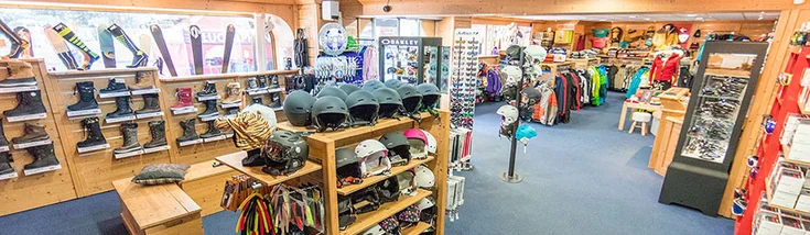 Intérieur du magasin SPORT 2000 SERRE CHEVALIER CHANTEMERLE ALTITUDE