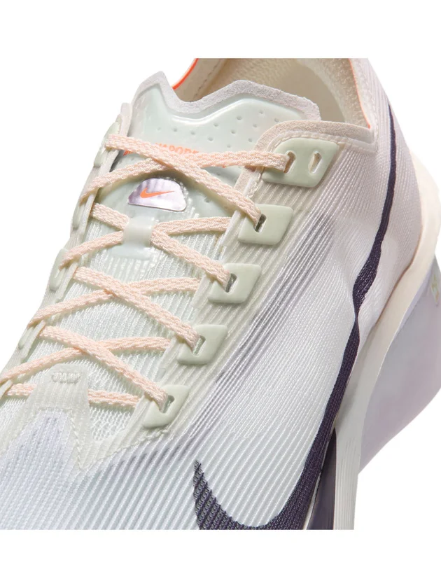 ZoomX Vaporfly Next 4