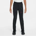 BLACK/BLACK/UNIVERSITY RED