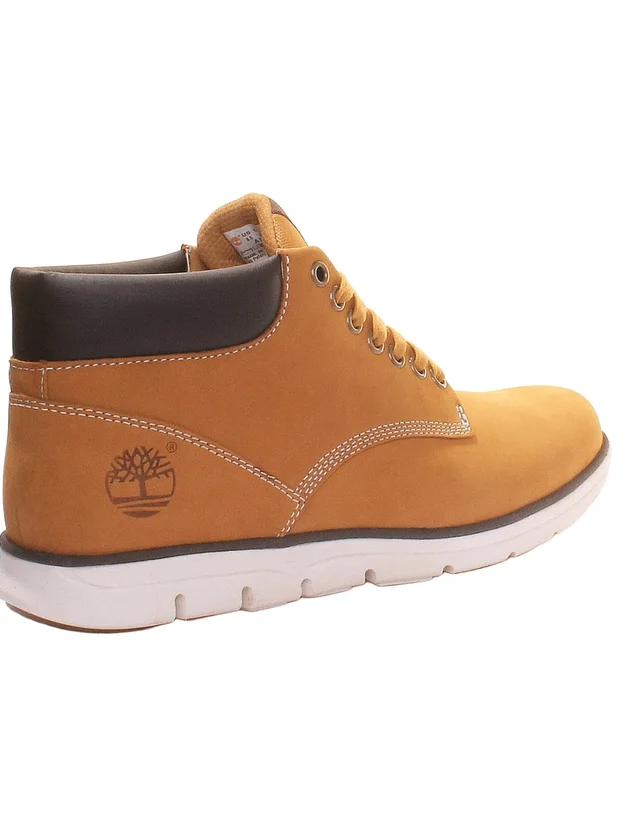 Bradstreet Mid Lace Chukka Boot