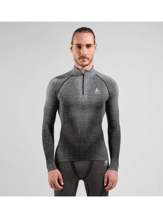 Bl Top Turtle Neck L/S Half Zip