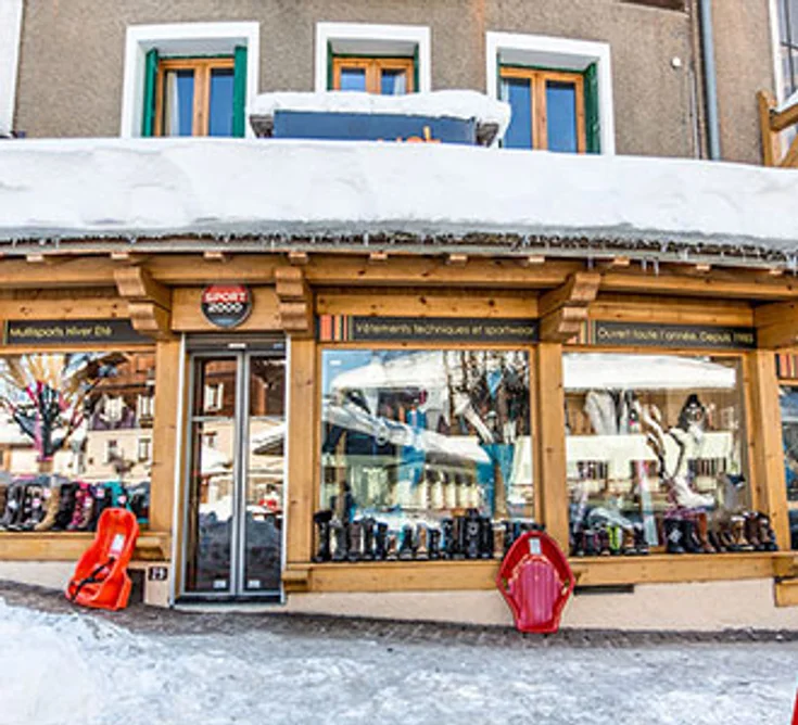 Extérieur du magasin SPORT 2000 MEGEVE ANOUK SOCQUET SPORTS