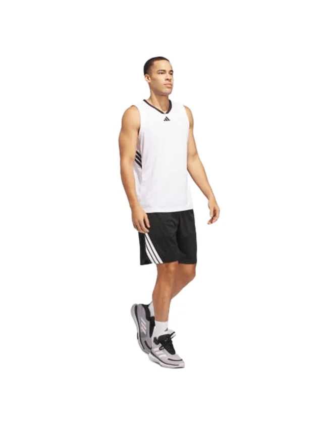 3 Stripes Short