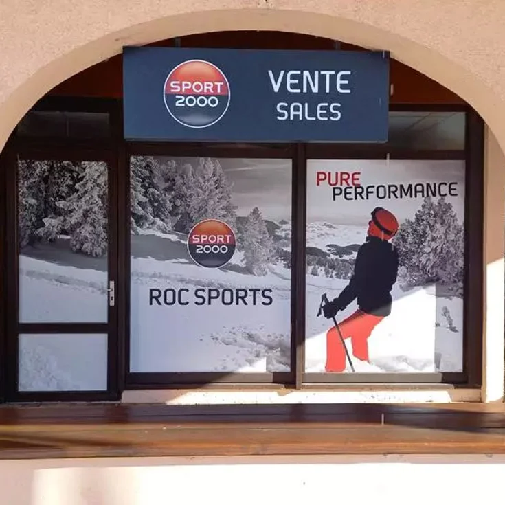 Extérieur du magasin SPORT 2000 LES MENUIRES ROC SPORTS