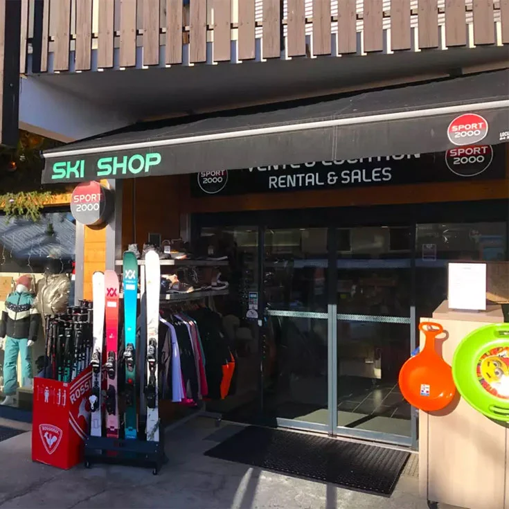 Extérieur du magasin SPORT 2000 LE GRAND BORNAND CHINAILLON SKI SHOP