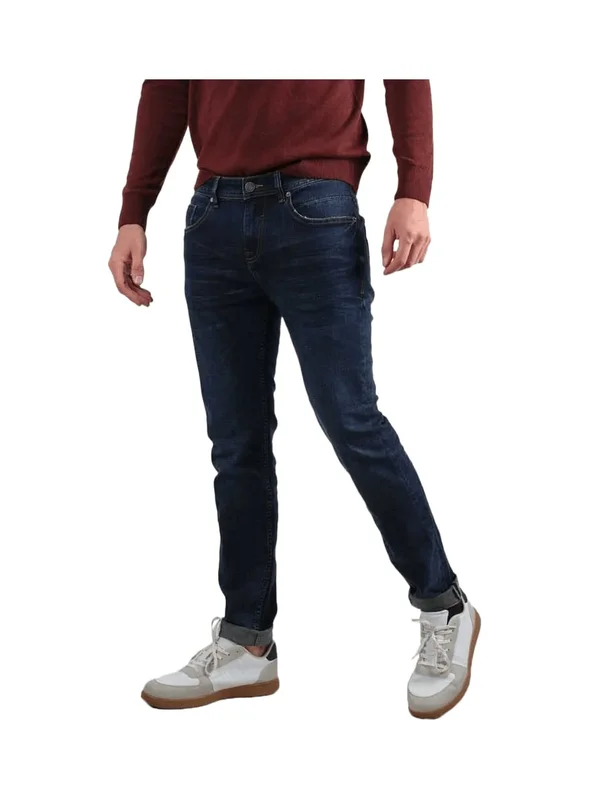 Carlos Dkbu Je
