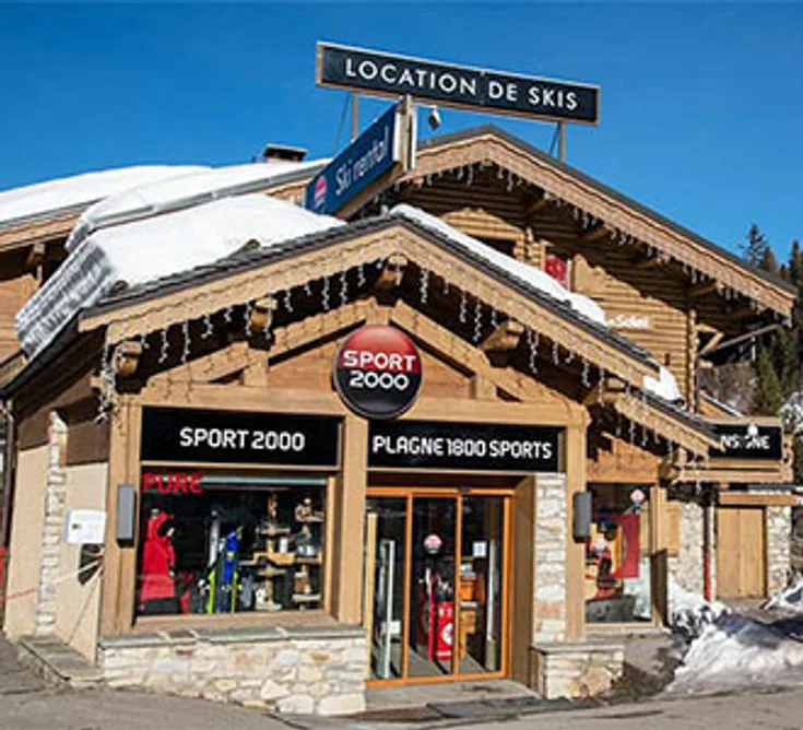 Extérieur du magasin SPORT 2000 LA PLAGNE 1800 SPORTS