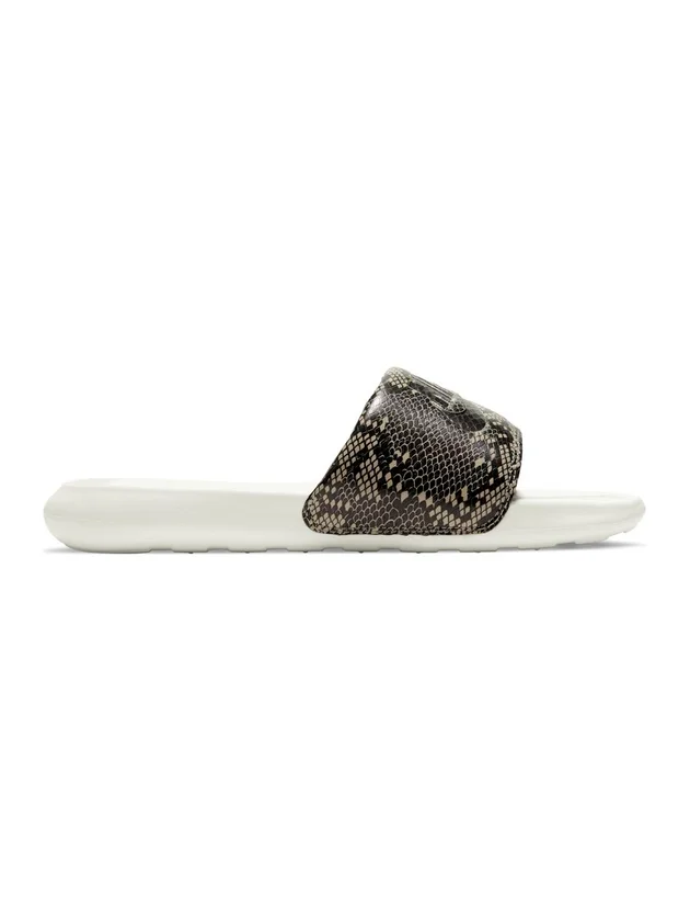 Victori One Slide Print