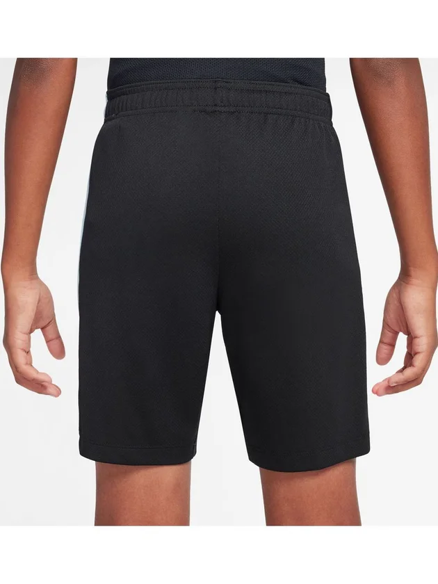 Df Strk24 Short