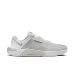 WHITE/METALLIC SILVER-PLATINUM TINT