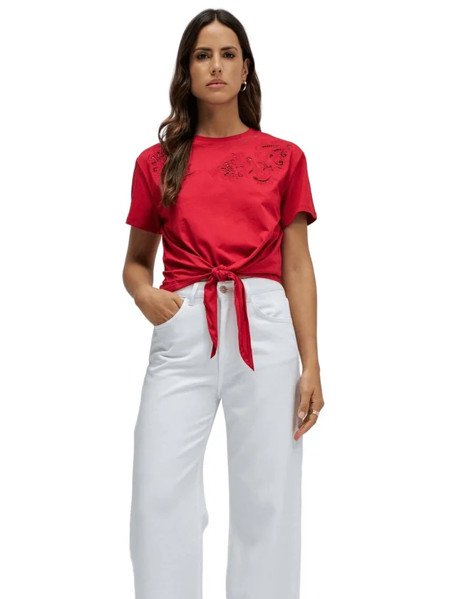 Branding Flowers Embroidery T Shirt