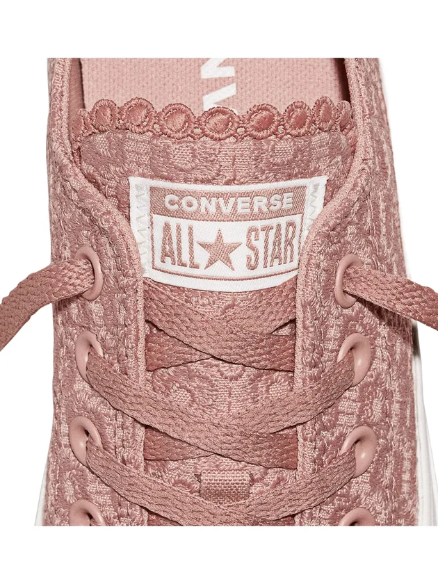 Chuck Taylor All Star