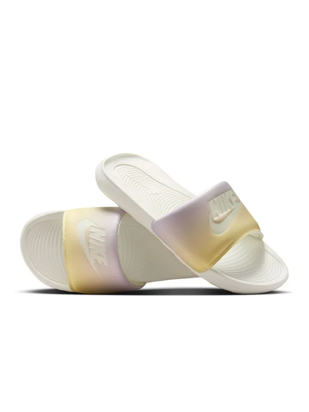 Victori One Slide Print