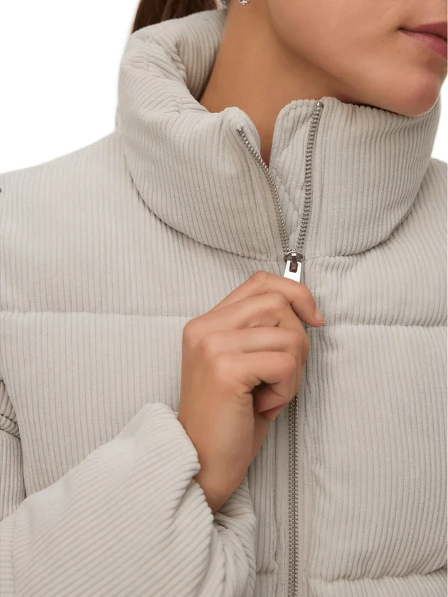 Debra Short Jacket Ent