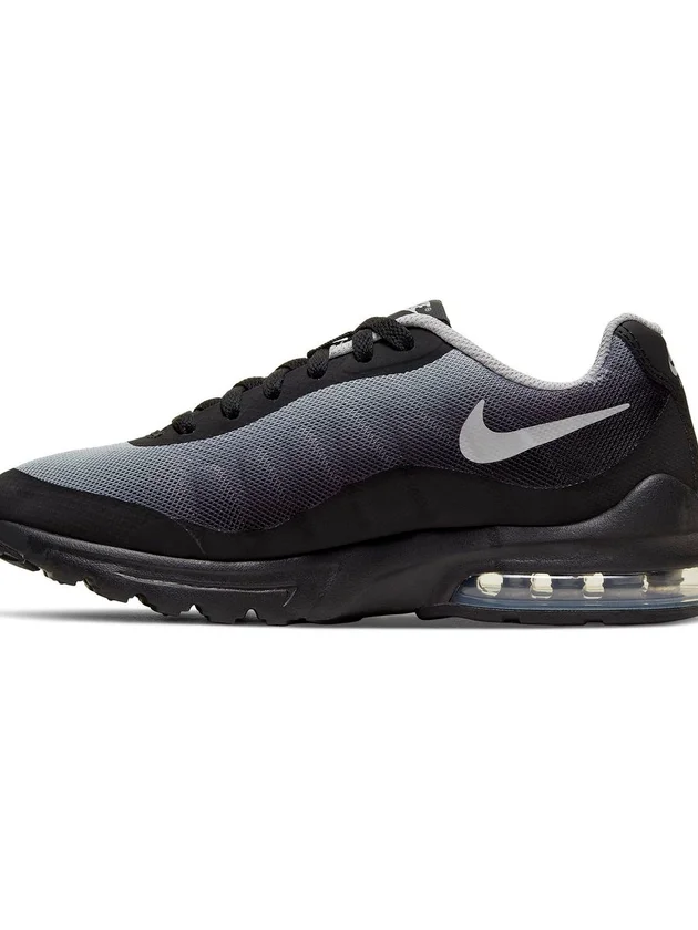 Air Max Invigor