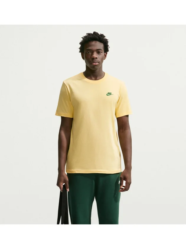 Club Tee