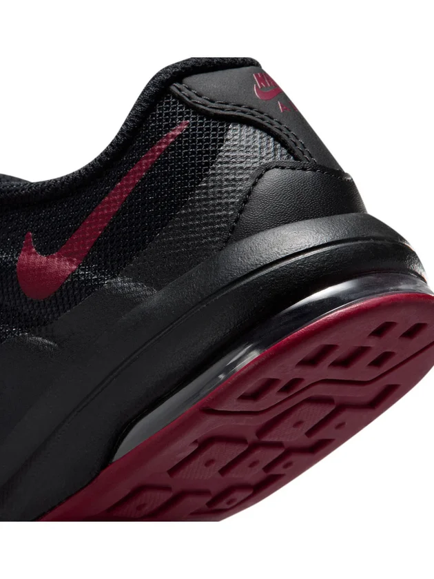 Air Max Invigor