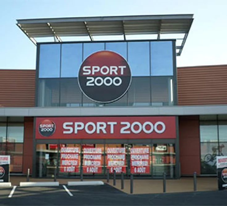 Extérieur du magasin SPORT 2000 MONTLUCON