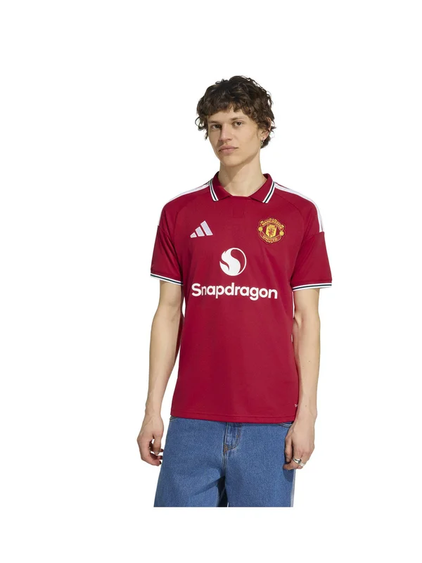 Manchester United Domicile 2026/2027