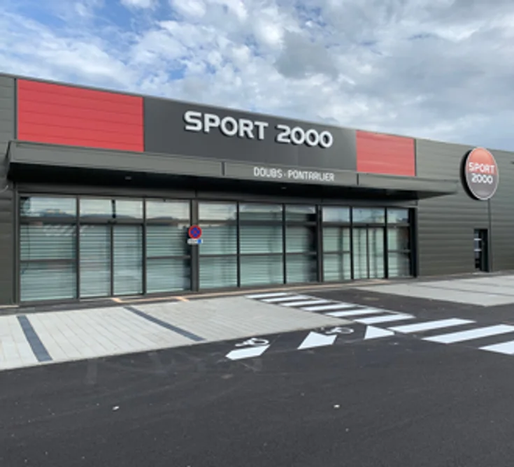 Extérieur du magasin SPORT 2000 PONTARLIER