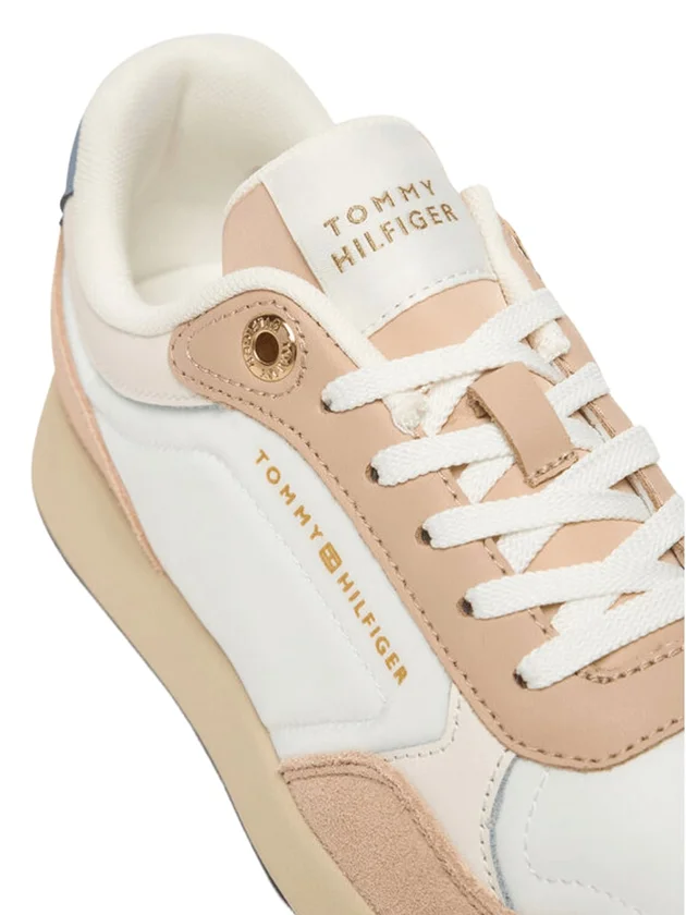 Mix Material Runner