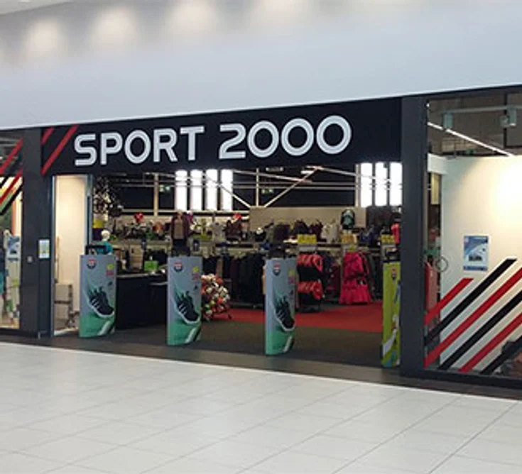 Extérieur du magasin SPORT 2000 CHECY