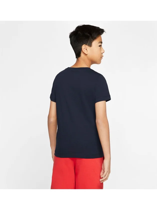 Tee Emb Futura