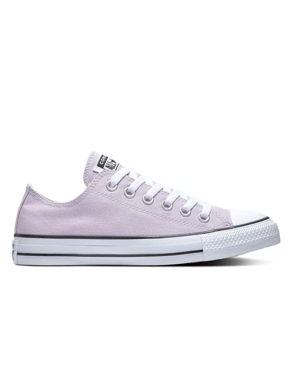 Chuck Taylor All Star
