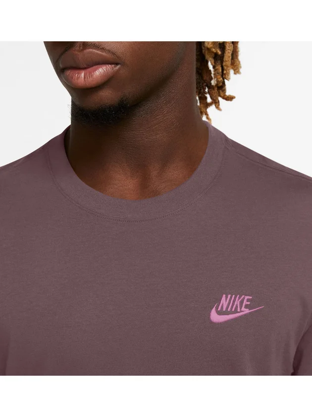 Club Tee