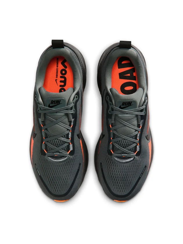 Vomero 18