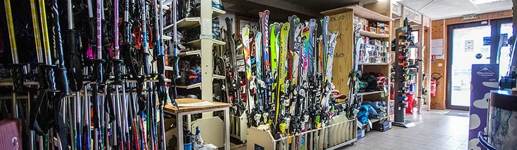 Intérieur du magasin SPORT 2000 HABERE POCHE ISA SPORT
