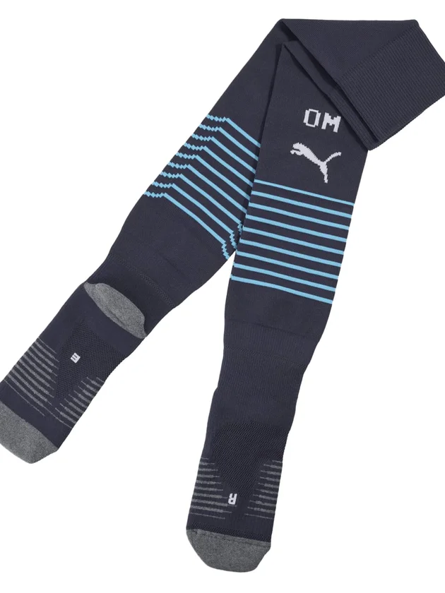 OM Graphic Replica