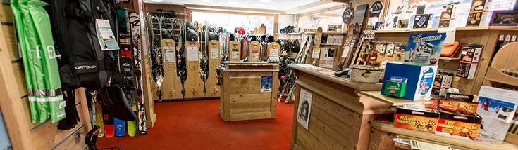 Intérieur du magasin SPORT 2000 ALPE D'HUEZ PREMIUM SPORT